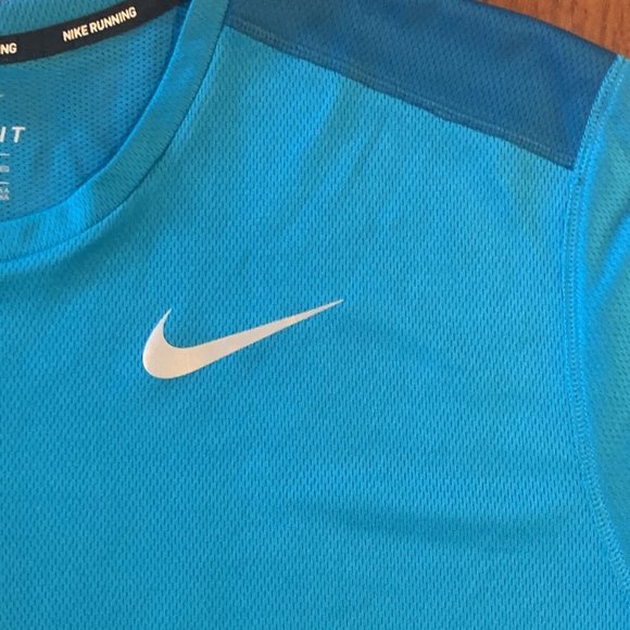 Nike Dri-Fit Athletic T-Shirt Men's XL Turquoise Short Sleeve Casual Running - Picture 4 of 9